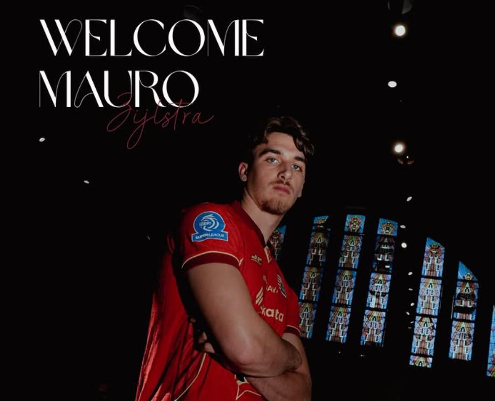 Bandao体育中心-官方:21岁印尼归化国脚齐尔斯特拉加盟印尼超佩西加雅加达队