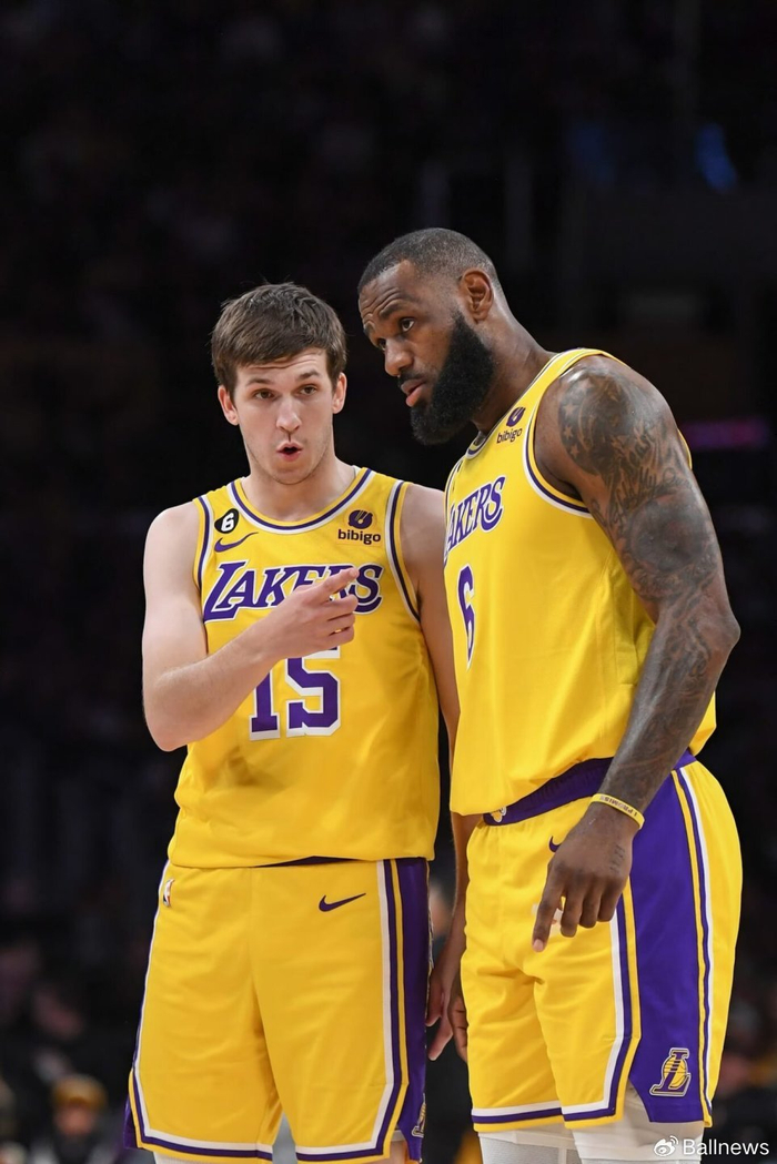 官方登录-皮尔斯建议詹姆斯立即退役:伤病潮已让湖人崩溃,他为联盟付出了一切|保罗·皮尔斯|勒布朗-詹姆斯|奥斯汀-里夫斯|奥斯汀·里夫斯|保罗-皮尔斯_新浪体育_新浪新闻